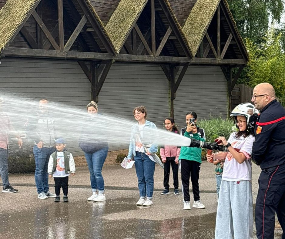 Initiation au métier de pompier pour la dreamnight à CERZA